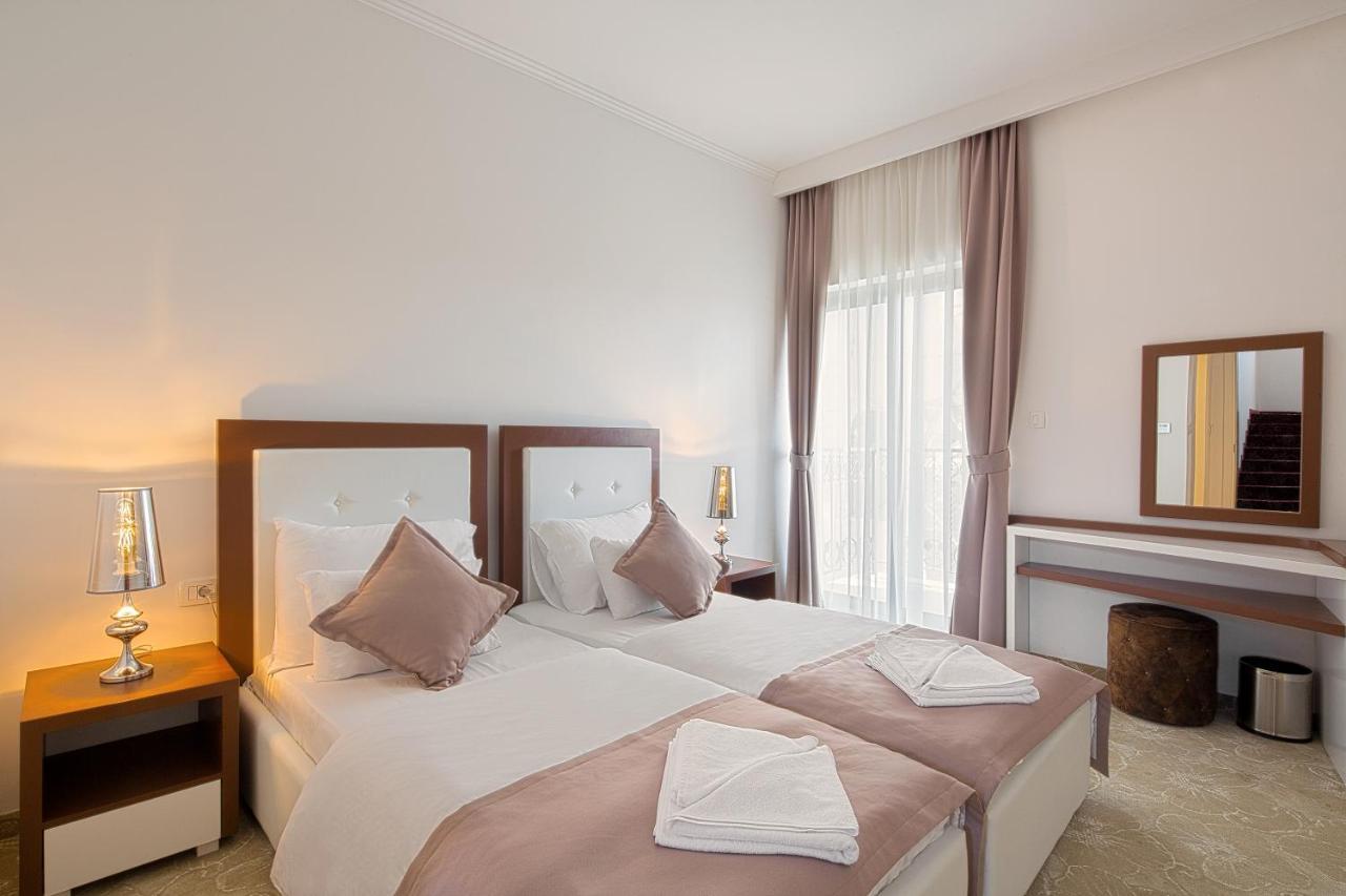 Hotel Pozzo Budva Luaran gambar