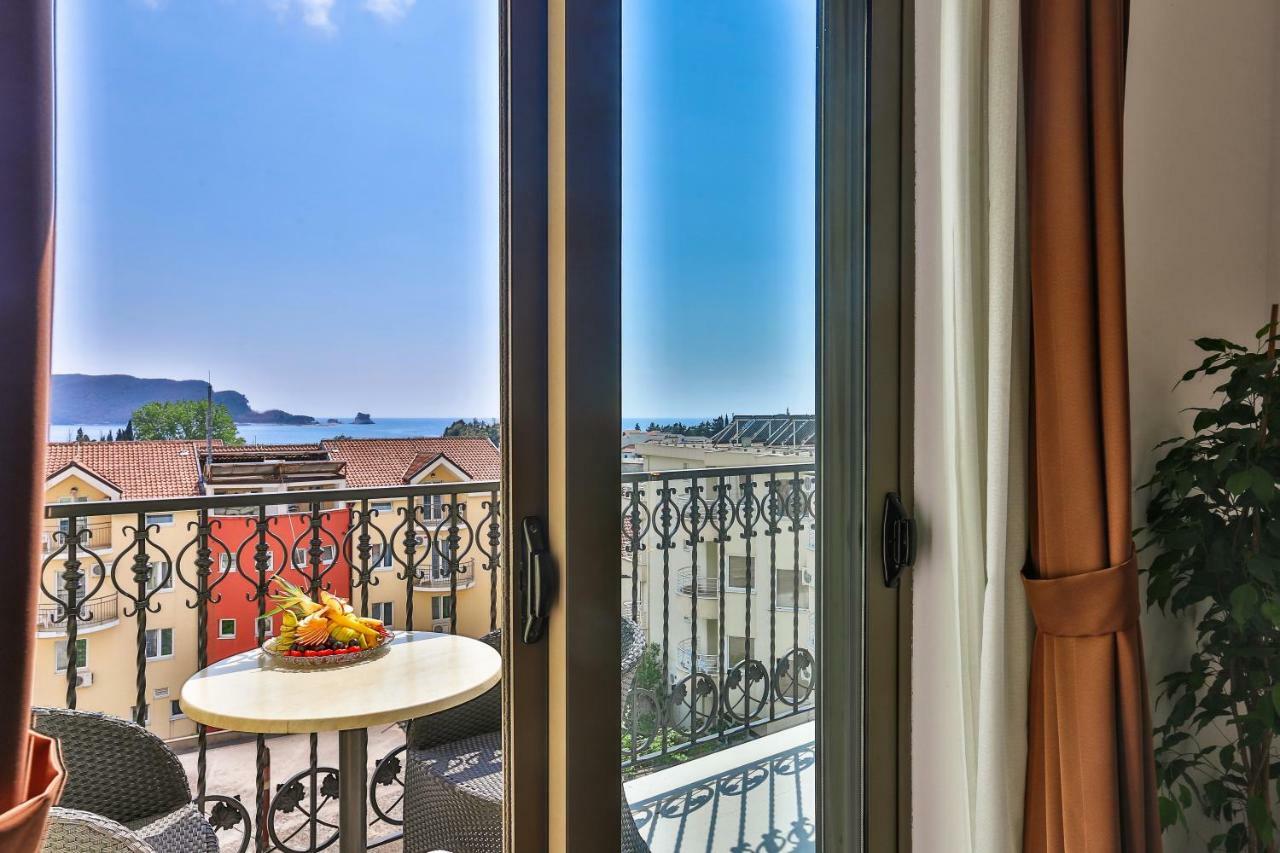 Hotel Pozzo Budva Luaran gambar